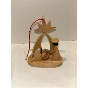 Vtg Retro Bethlehem Nativity Folk Art‎ East Germany Hand Carved Ornament